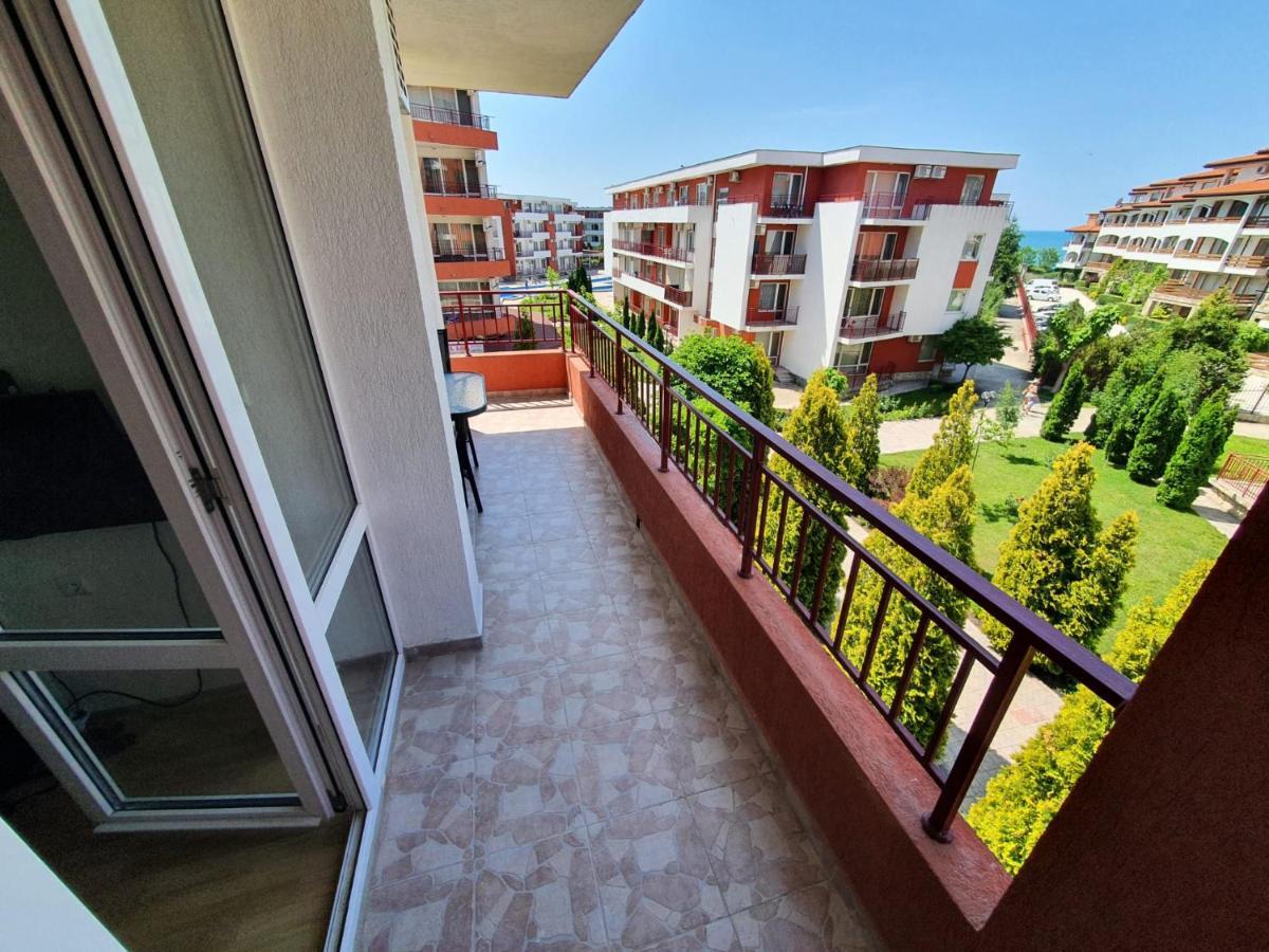 Apartman Ttt 布尔加斯 外观 照片