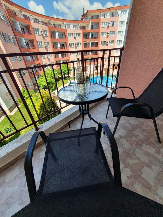 Apartman Ttt 布尔加斯 外观 照片