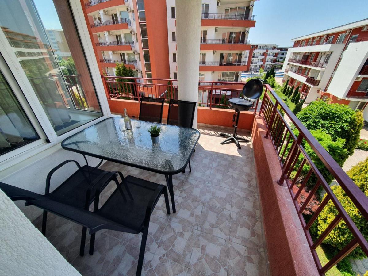 Apartman Ttt 布尔加斯 外观 照片