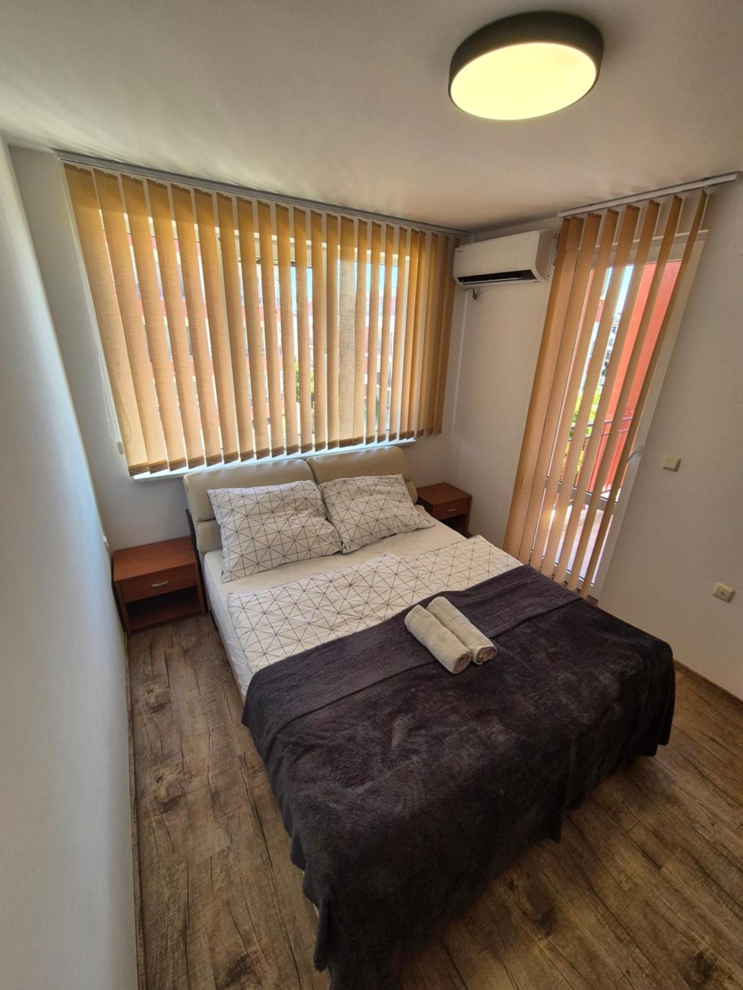 Apartman Ttt 布尔加斯 外观 照片
